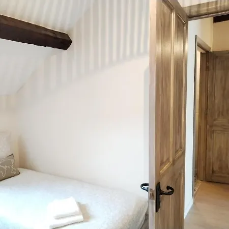 Holiday home Domaine Des Cerisiers - Piste Cyclable & Parking Prive *